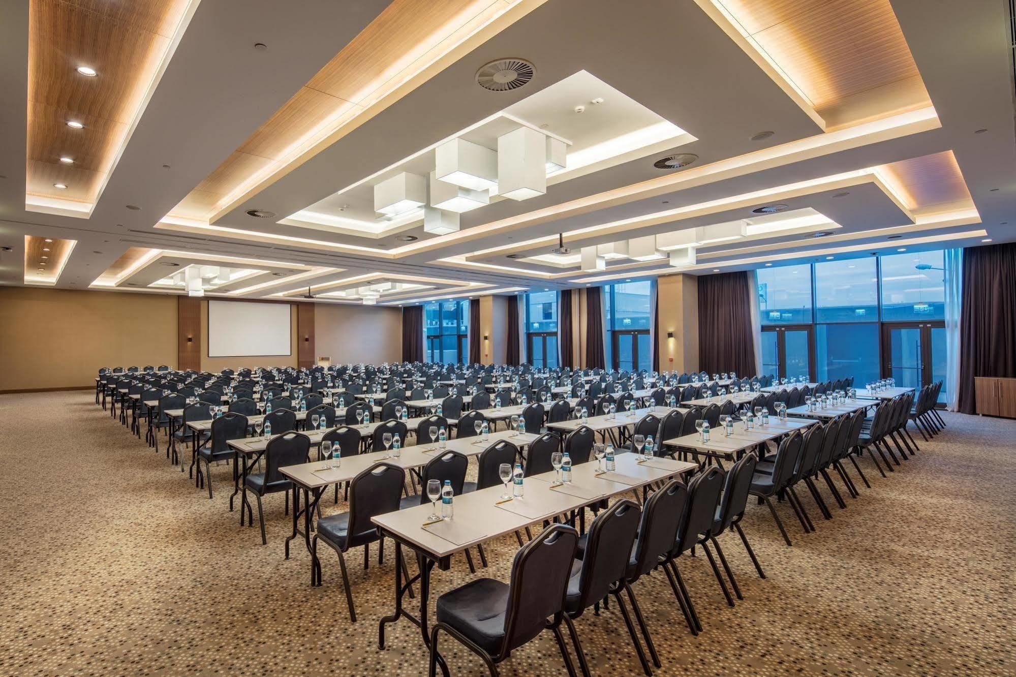 The Green Park Sivas Exterior photo